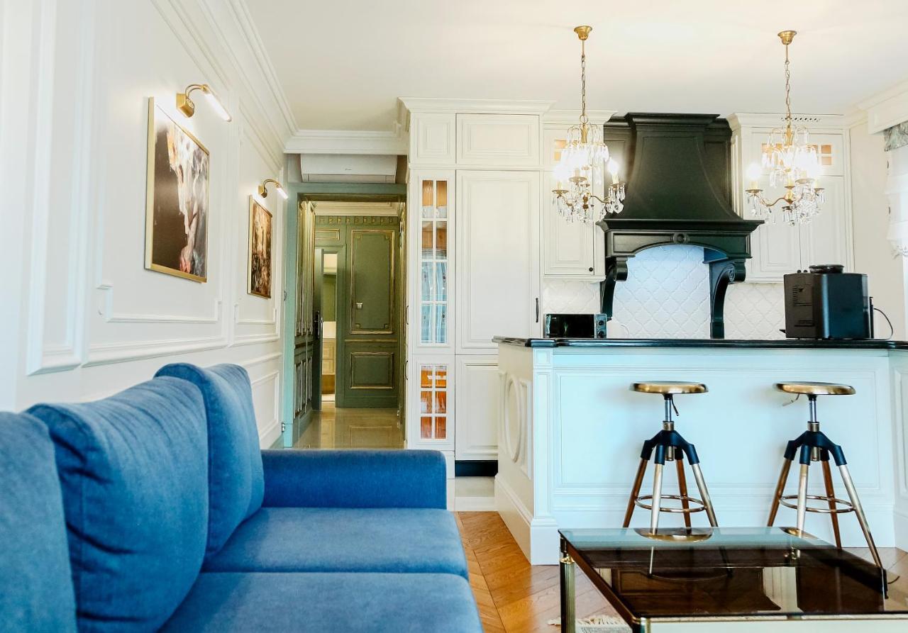 Apartament Wersal Apartament *